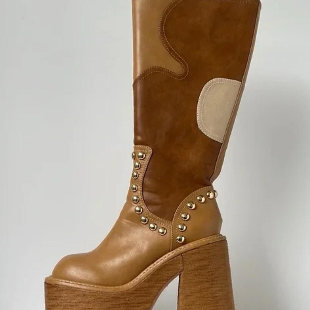 Dolls Kill Superstar Status Brown Platform Boots - Size 8, Never Worn